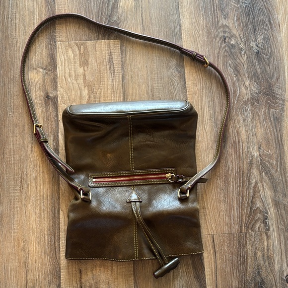 Dooney and Bourke brownish green hues shoulder/crossboy Florentine Leather Bag - Picture 11 of 17